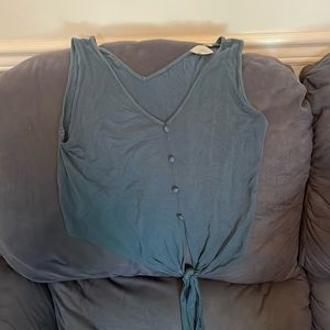 Good luck gem tank crop with buttons size M